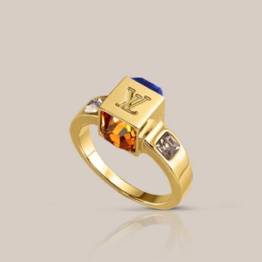 Louis Vuitton gamble ring